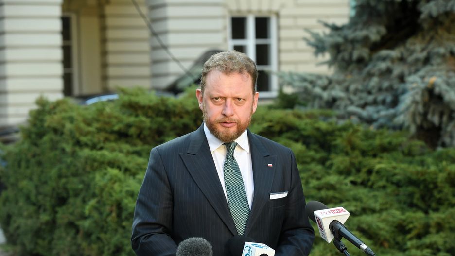 Koronawirus w Polsce. Ministerstwo Zdrowia wyjaśnia, ile osób zmarło z powodu zakażenia