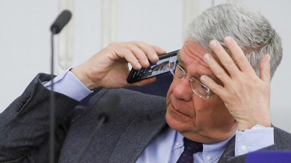 Stanisław Karczewski zapewnił, że nie ma nawet numeru telefonu Donalda Tuska