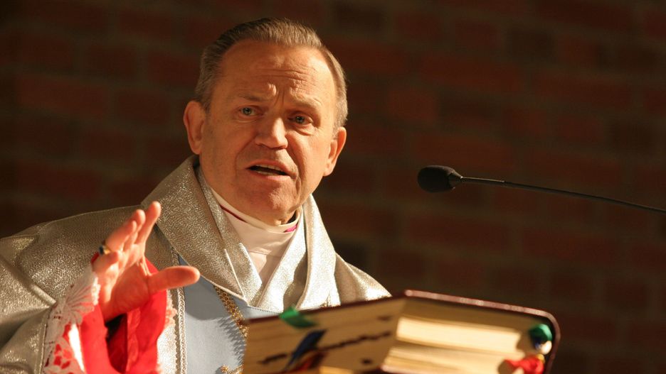 Ks. Henryk Jankowski zmarł 12 lipca 2010 roku