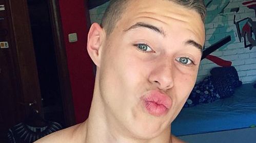 Adam Zdrójkowski pochwalił się zdjęciem z urlopu.