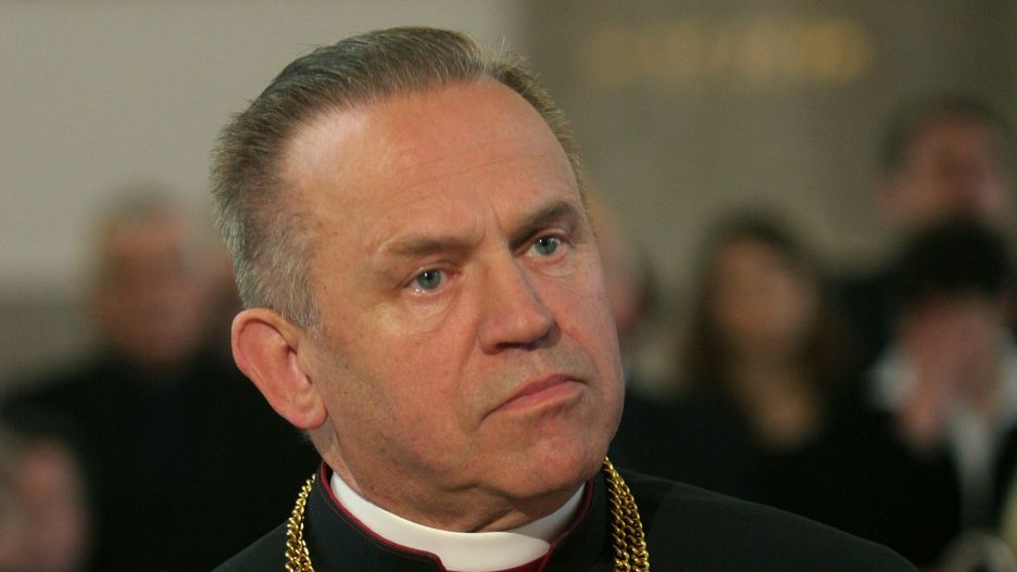 Ksiądz Henryk Jankowski zmarł 12 lipca 2010 roku