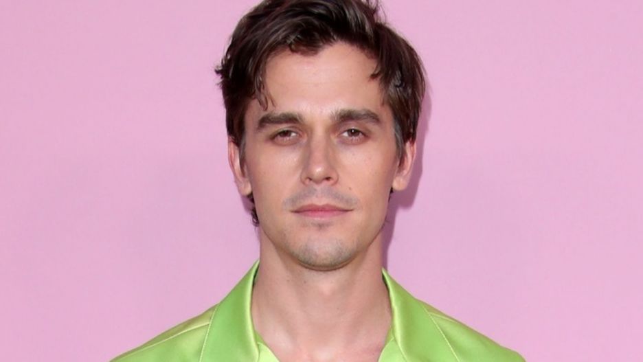 Antoni Porowski - gwiazda show Netfliksa "Porady różowej brygady"