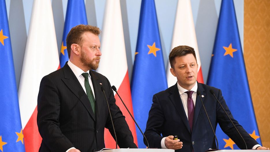 Minister zdrowia Łukasz Szumowski i szef Kancelarii Prezesa Rady Ministrów Michał Dworczyk