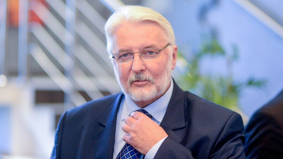 Witold Waszczykowski zgłasza się na ochotnika do pracy w szkole