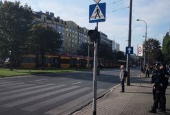 Poważna awaria tramwajów na Ochocie. Ciężarówka zerwała sieć trakcyjną