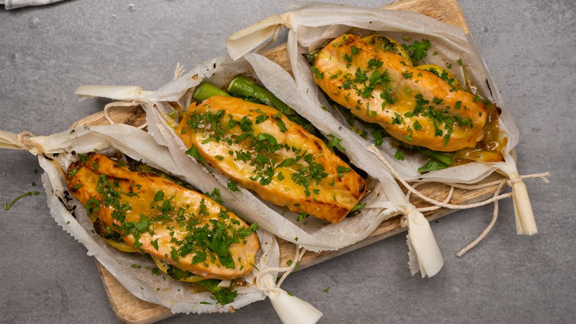 Łosoś w papilotach- Pyszności