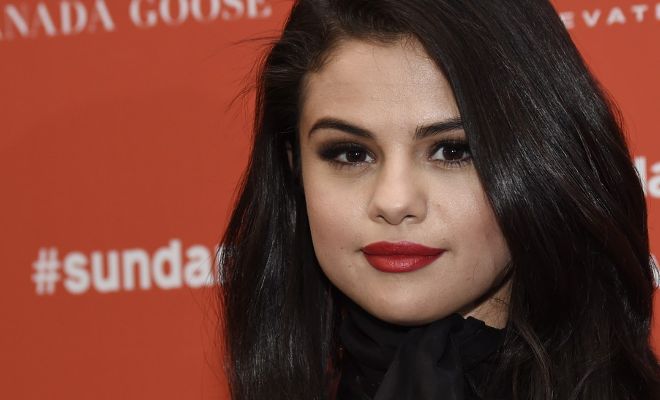 O kim marzą faceci? O kobiecie z cerą Kim i oczami Seleny Gomez