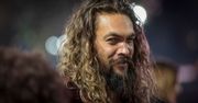 Jason Momoa zachwycił fanów. Wystarczy, że zdjął spodnie i ruszył w tan