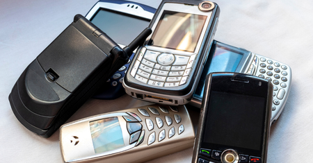 Na tych telefonach możesz sobie dorobić do pensji. Sprawdź szuflady w domu