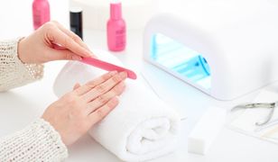 Zestawy do manicure hybrydowego - zaoszczędzisz fortunę na kosmetyczce