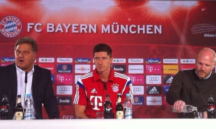 Robert Lewandowski już oficjalnie w Bayern Monachium!