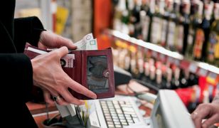 Pensje Polaków rosną. Podwyżki zostaną zjedzone przez ceny