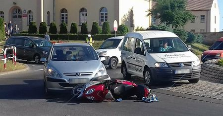 Kolizja na rondzie