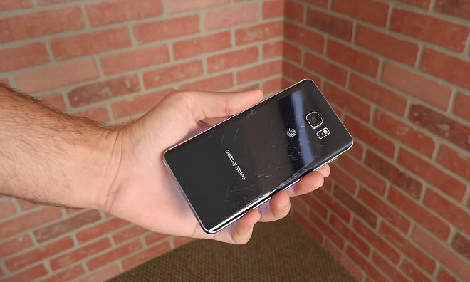Profesjonalny TEST: jak upada Samsung Galaxy Note 5? [wideo]