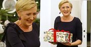 Agata Duda ubrała się jak prezent na finał Szlachetnej Paczki 2017! Jej stylizacja wcale nie jest taka skromna na jaką wygląda