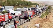 Tragiczny wypadek na autostradzie w Turcja. Zginęło 16 osób