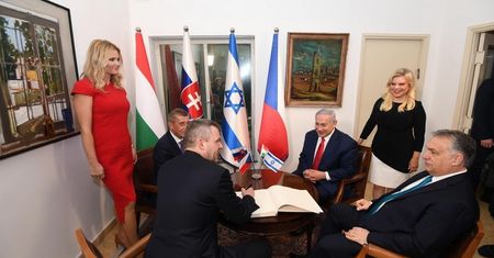 Szczyt bez Polski. Fala krytyki pod zdjęciem z rezydencji Netanjahu