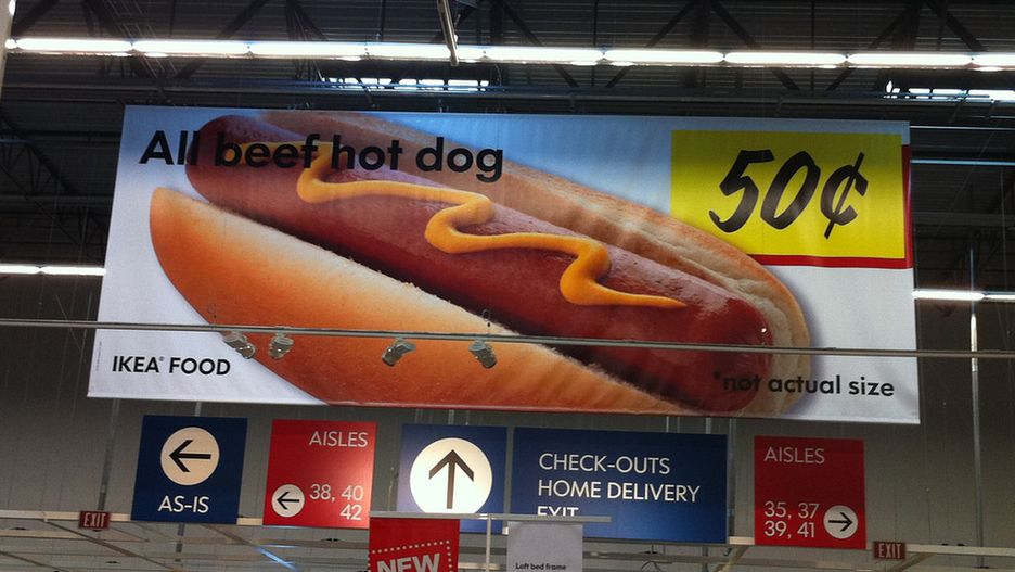Hot-dogi to jeden z symboli szwedzkiej firmy