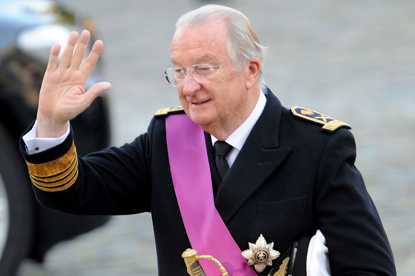 Król Albert II przyznał się do ojcostwa