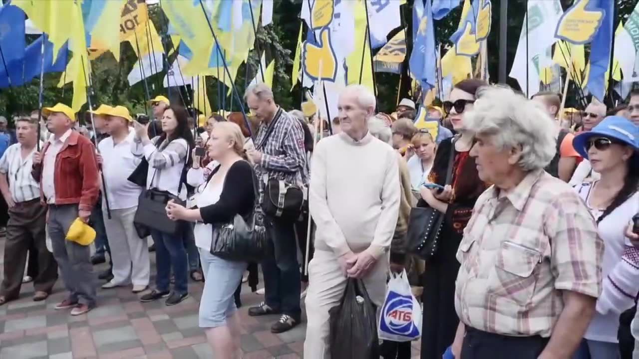 Manifestacja przed ukraińskim parlamentem