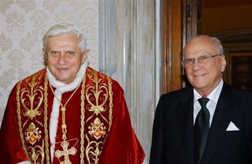 Papież Benedykt XVI cieszy się z pielgrzymki do Polski