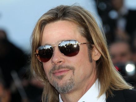 Brad Pitt bezpieczniejszy z bronią