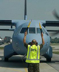 Komorowski: czy oficerowie powinni lecieć razem?