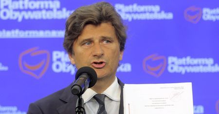 "Pranie pieniędzy to według Tuska małżeńska awantura"