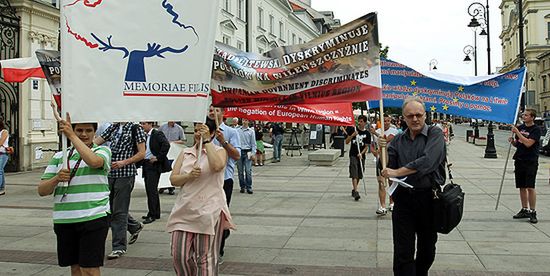 "Litwa walczy z obywatelami" - protest w obronie Polaków