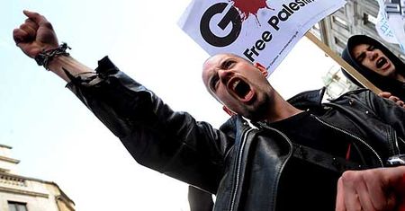 Precz z G20!