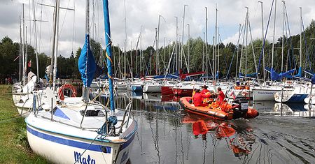 Ratują na wodzie