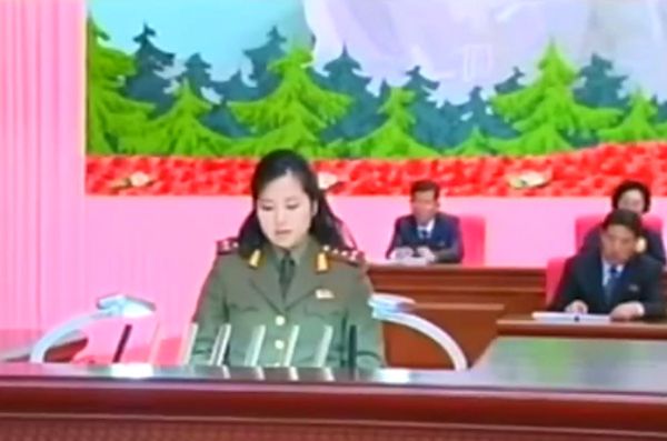Północnokoreańska piosenkarka "oszukała śmierć" - reżim pokazał film z jej wystąpieniem