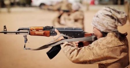Wywiad: w Iraku i Syrii jest grupa holenderskich dzieci-dżihadystów