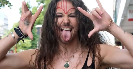 Michał Szpak o przygodach w łóżku: "Przy NIEJ można się świetnie zabawić". Od tej strony go nie znaliśmy