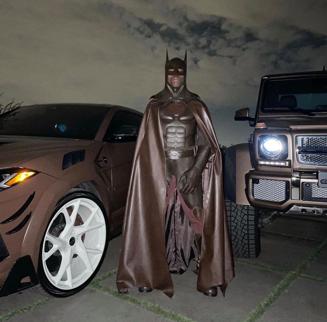 Travis Scott jako Batman na Halloween 2020