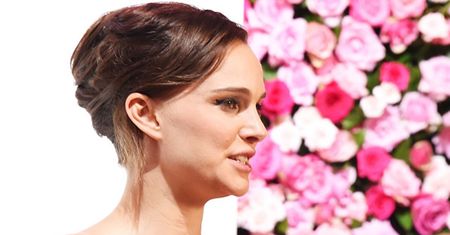 LOOK OF THE DAY: Natalie Portman w stylu flamenco na imprezie Diora