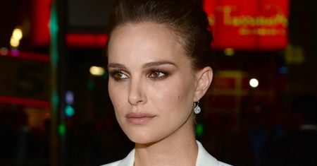 Natalie Portman z widocznym brzuszkiem. Ciąża jej służy