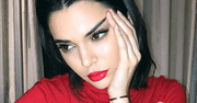 Kendall Jenner tym razem naprawdę zaszalała. Zrobiła sobie tatuaż po pijaku! I to w TAKIM miejscu!