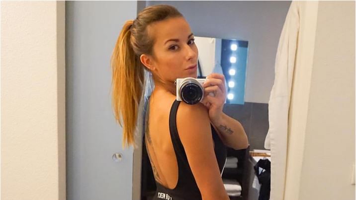 Sandra Prikker dzięki intensywnym treningom może się pochwalić idealnym ciałem.