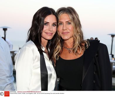 Aniston i Cox razem na imprezie. Aktorki zachwycają