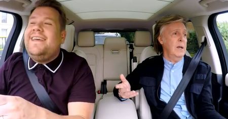 Paul McCartney w "Carpool Karaoke". Posłuchajcie tych hitów!