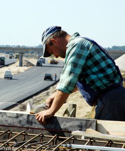 Pensja minimalna w górę. Związkowcy podbijają stawkę