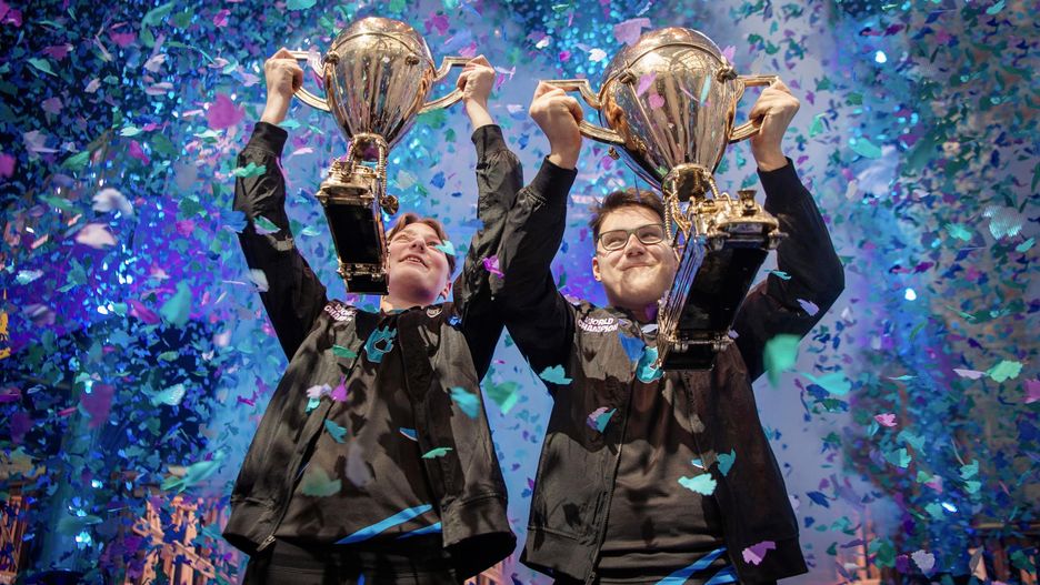 Nyhrox i Aqua, zwycięzcy Fortnite Cup