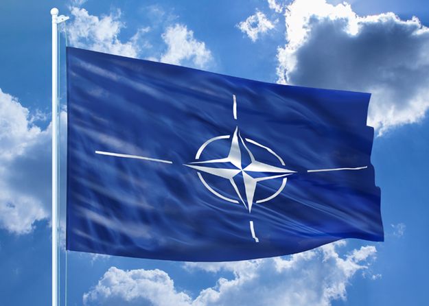 Zmienią nazwę byle tylko być w NATO. Chcą przeciwstawić się Rosji