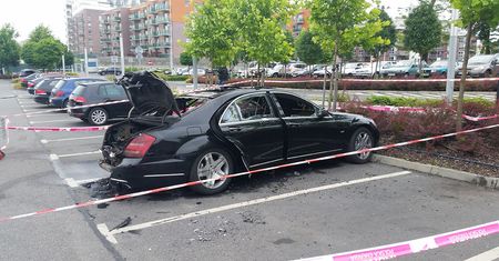Spalony Mercedes S600 w Katowicach