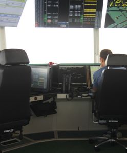 Protest kontrolerów lotu na Okęciu. Sprawa ma drugie dno