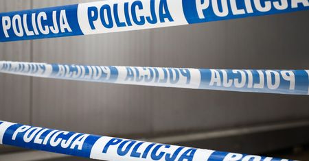 Warszawa. Zostali zaatakowani nożem. Jedna osoba nie żyje