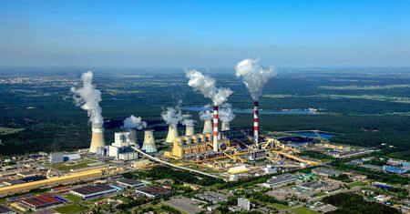 PGE wyłączyła elektrownię z czasów stanu wojennego. Mniej zanieczyszczeń w atmosferze
