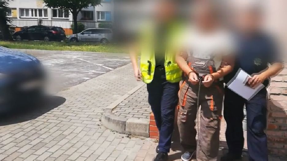 Bierutów. Pijany mężczyzna strzelał do policjantów.