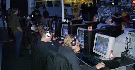 Historia polskiego esportu - część trzecia: Kafejki